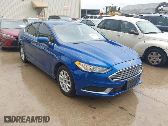 2018 Ford Fusion S with VIN 3FA6P0G78JR267564, listed as a IAAI auction lot 41862967 with 84,664 mi miles. Bid and sale history available at carsss.com. Image 1.