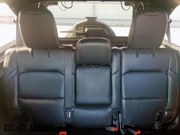 2018 Jeep Wrangler Unlimited Rubicon z VIN 1C4HJXFN3JW236121, wystawiony jako Copart lot #60930565 z przebiegiem 128 727 mil mil oraz Szkoda całkowita • Salvage title. Historia ofert i sprzedaży dostępna na DreamBid. Obrazek 10.