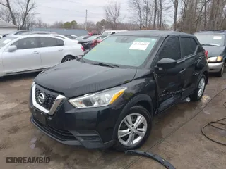 2020 Nissan Kicks S with VIN 3N1CP5BV1LL511418, listed as a IAAI auction lot 41486067 with 90,347 mi miles. Bid and sale history available at carsss.com. Image 2.