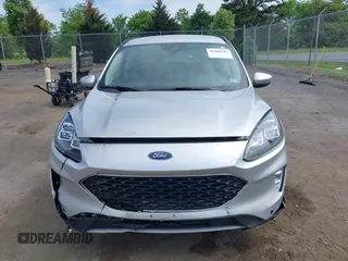 2020 Ford Escape Titanium с VIN 1FMCU9J99LUB45758, выставлен на аукционе IAAI как лот 42286143 с пробегом 51 177 миль миль и . История ставок и продаж доступна на DreamBid. Изображение 12.