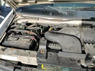 2003 Ford Econoline Cargo с VIN 1FTRE14213HB99687, выставлен на аукционе Copart как лот 83404804 с пробегом 83 621 миль миль и Чистый • Clean title. История ставок и продаж доступна на DreamBid. Изображение 14.