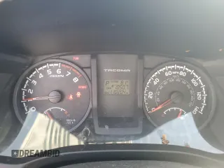 2017 Toyota Tacoma SR5 with VIN 3TMCZ5AN4HM070880, listed as a Copart auction lot 47772365 with 110,204 mi miles and Salvage Title. Bid and sale history available at carsss.com. Image 9.