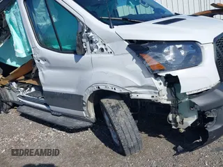 2024 Ford Transit Passenger XL with VIN 1FBAX2X85RKA46890, listed as a IAAI auction lot 41648977 with 20,637 mi miles and . Bid and sale history available at DreamBid. Image 6.