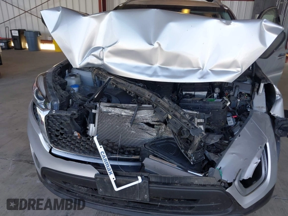2018 Kia Sorento LX V6 with VIN 5XYPGDA50JG413205, listed as a IAAI auction lot 40331681 with 69,664 mi miles. Bid and sale history available at carsss.com. Image 6.