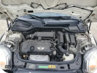 2010 MINI Convertible with VIN WMWMR3C52ATU96951, listed as a Copart auction lot 82038804 with 120,199 mi miles and Clean Title. Bid and sale history available at DreamBid. Image 12.
