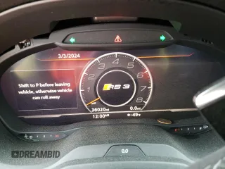 2018 Audi RS 3 z VIN WUABWGFF0J1908216, wystawiony jako Copart lot #46497824 z przebiegiem 36 020 mil mil oraz . Historia ofert i sprzedaży dostępna na DreamBid. Obrazek 9.