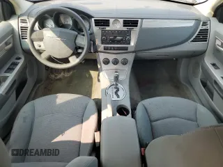 2007 Chrysler Sebring z VIN 1C3LC46K57N589021, wystawiony jako Copart lot #70650234 z przebiegiem 121 626 mil mil oraz Czysty tytuł • Clean title. Historia ofert i sprzedaży dostępna na DreamBid. Obrazek 8.