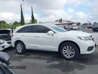 2017 Acura RDX с VIN 5J8TB3H35HL023289, выставлен на аукционе IAAI как лот 42126514 с пробегом 102 203 миль миль и . История ставок и продаж доступна на DreamBid. Изображение 13.
