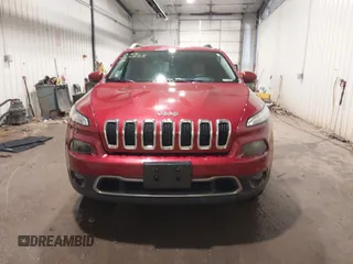 2017 Jeep Cherokee Limited z VIN 1C4PJMDS7HW660446, wystawiony jako IAAI lot #41647055 z przebiegiem 97 464 mil mil oraz . Historia ofert i sprzedaży dostępna na DreamBid. Obrazek 6.