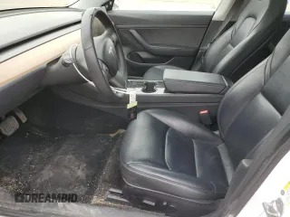2020 Tesla Model 3 Standard Range Plus z VIN 5YJ3E1EA2LF645406, wystawiony jako Copart lot #52493395 z przebiegiem 102 126 mil mil oraz Szkoda całkowita • Salvage title. Historia ofert i sprzedaży dostępna na DreamBid. Obrazek 7.