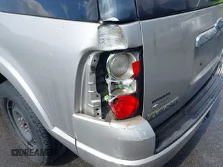 2007 Ford Explorer XLT with VIN 1FMEU63E87UB50845, listed as a IAAI auction lot 42213740 with 175,568 mi miles and . Bid and sale history available at DreamBid. Image 6.