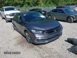 2020 Honda Civic LX z VIN 2HGFC2F62LH555607, wystawiony jako IAAI lot #42314836 z przebiegiem 79 742 mil mil oraz . Historia ofert i sprzedaży dostępna na DreamBid. Obrazek 1.