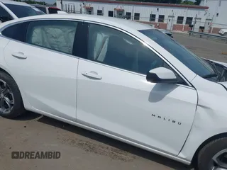 2024 Chevrolet Malibu LT with VIN 1G1ZD5ST5RF140452, listed as a IAAI auction lot 42174072 with 29,916 mi miles and . Bid and sale history available at carsss.com. Image 13.