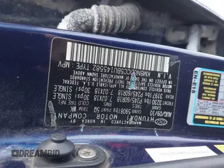 2011 Hyundai Veracruz GLS with VIN KM8NUDCC5BU145582, listed as a IAAI auction lot 41397428 with 165,702 mi miles and . Bid and sale history available at DreamBid. Image 9.