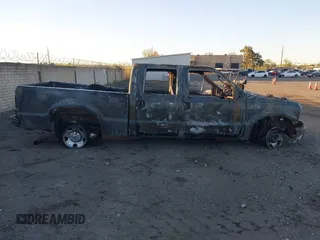 2007 Ford F-250 XL z VIN 1FTSW21P97EA26253, wystawiony jako IAAI lot #41918836 z przebiegiem Nie podano mil oraz . Historia ofert i sprzedaży dostępna na DreamBid. Obrazek 12.