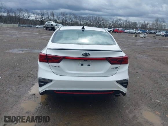 2021 Kia Forte GT-Line z VIN 3KPF34AD0ME393974, wystawiony jako IAAI lot #41953374 z przebiegiem 60 311 mil mil oraz . Historia ofert i sprzedaży dostępna na DreamBid. Obrazek 17.