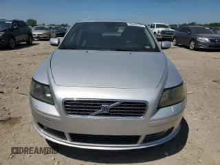 2006 Volvo S40 2.5L Turbo с VIN YV1MH682162184133, выставлен на аукционе Copart как лот 56598235 с пробегом 134 576 миль миль и Списание • Salvage title. История ставок и продаж доступна на DreamBid. Изображение 5.