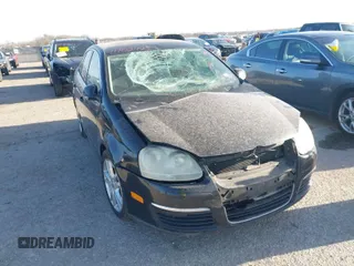 2006 Volkswagen Jetta Sedan 1.9L TDI with VIN 3VWRT71K56M799784, listed as a IAAI auction lot 41702475 with 231,120 mi miles. Bid and sale history available at carsss.com. Image 1.