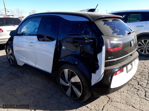 2018 BMW i3 with VIN WBY7Z4C58JVD97322, listed as a Copart auction lot 38056663 with 44,637 mi miles. Bid and sale history available at carsss.com. Image 2.
