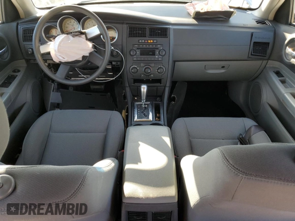 2005 Dodge Magnum SE with VIN 2D4FV48V75H649206, listed as a Copart auction lot 47035155 with 71,026 mi miles and Salvage Title. Bid and sale history available at carsss.com. Image 8.
