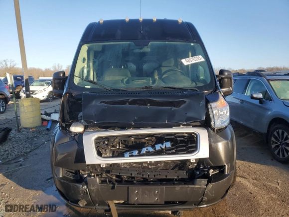 2019 Ram ProMaster Cargo Van with VIN 3C6TRVDG7KE534296, listed as a Copart auction lot 48676205 with 104,212 mi miles and Salvage Title. Bid and sale history available at carsss.com. Image 5.