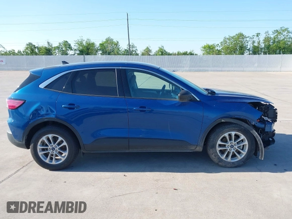 2022 Ford Escape SE Hybrid with VIN 1FMCU9BZXNUA45654, listed as a IAAI auction lot 41950858 with 54,792 mi miles and . Bid and sale history available at carsss.com. Image 14.