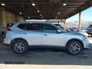 2015 Nissan Rogue SL with VIN 5N1AT2MV4FC892446, listed as a IAAI auction lot 41990895 with 185,423 mi miles and . Bid and sale history available at carsss.com. Image 13.