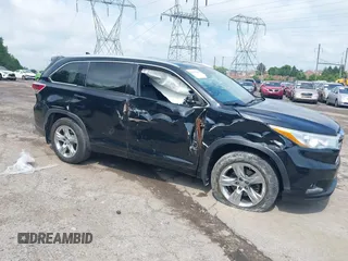 2015 Toyota Highlander Limited with VIN 5TDDKRFH3FS081529, listed as a IAAI auction lot 42355446 with 114,890 mi miles and . Bid and sale history available at DreamBid. Image 1.