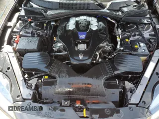 2018 Maserati Quattroporte S z VIN ZAM56YPAXJ1280423, wystawiony jako Copart lot #75889734 z przebiegiem Nie podano mil oraz Nie do naprawy • Non repairable. Historia ofert i sprzedaży dostępna na DreamBid. Obrazek 11.