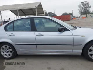 2004 BMW 3 Series 325i with VIN WBAAZ33464KP85402, listed as a IAAI auction lot 42643413 with 48,706 mi miles and . Bid and sale history available at DreamBid. Image 13.