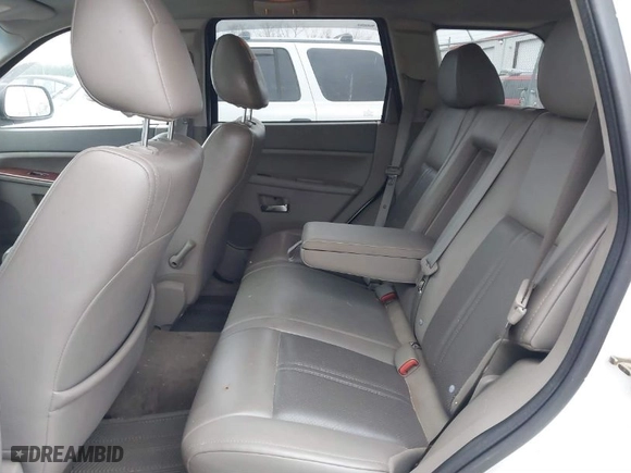 2006 Jeep Grand Cherokee Limited with VIN 1J4HR58256C336417, listed as a IAAI auction lot 41829873 with 117,597 mi miles. Bid and sale history available at carsss.com. Image 8.