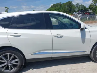 2019 Acura RDX Technology with VIN 5J8TC1H53KL007506, listed as a IAAI auction lot 42158315 with 123,323 mi miles and . Bid and sale history available at DreamBid. Image 13.