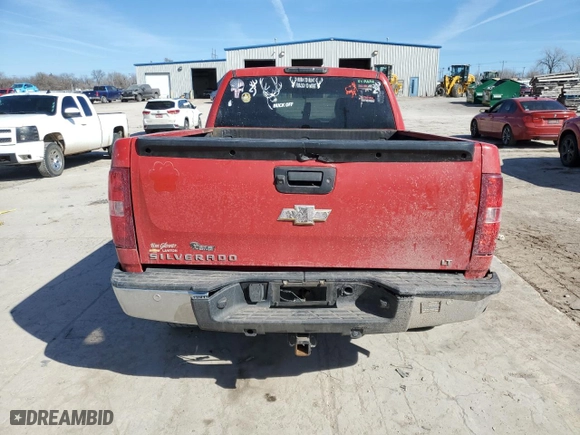 2013 Chevrolet Silverado 1500 LT with VIN 1GCRCSE01DZ136903, listed as a Copart auction lot 46190105 with 207,432 mi miles and Salvage Title. Bid and sale history available at carsss.com. Image 6.