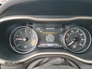 2014 Jeep Cherokee Trailhawk with VIN 1C4PJMBS8EW156633, listed as a Copart auction lot 58197675 with 133,029 mi miles and Clean title. Bid and sale history available at DreamBid. Image 9.