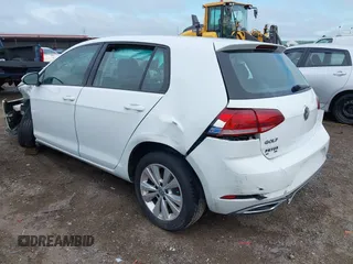 2021 Volkswagen Golf TSI z VIN 3VWG57AU9MM001027, wystawiony jako IAAI lot #42072074 z przebiegiem 81 819 mil mil oraz . Historia ofert i sprzedaży dostępna na DreamBid. Obrazek 3.