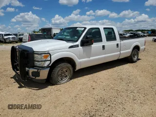 2015 Ford F-250 XL z VIN 1FT7W2A68FEA94586, wystawiony jako Copart lot #57842955 z przebiegiem 83 671 mil mil oraz Czysty tytuł • Clean title. Historia ofert i sprzedaży dostępna na DreamBid. Obrazek 1.