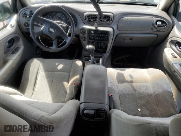 2005 Chevrolet TrailBlazer LT with VIN 1GNDT13SX52111993, listed as a Copart auction lot 54319955 with Not Provided miles and Salvage Title. Bid and sale history available at DreamBid. Image 8.