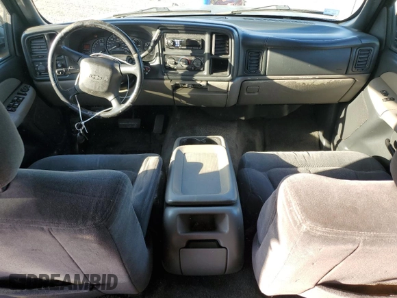 2002 Chevrolet Suburban LS with VIN 1GNEC16TX2J131882, listed as a Copart auction lot 81601484 with 0 mi miles and Salvage Title. Bid and sale history available at carsss.com. Image 8.