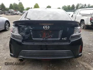 2016 Scion tC z VIN JTKJF5C77GJ020445, wystawiony jako Copart lot #58359755 z przebiegiem 104 576 mil mil oraz Tytuł czysty. Historia ofert i sprzedaży dostępna na DreamBid. Obrazek 6.