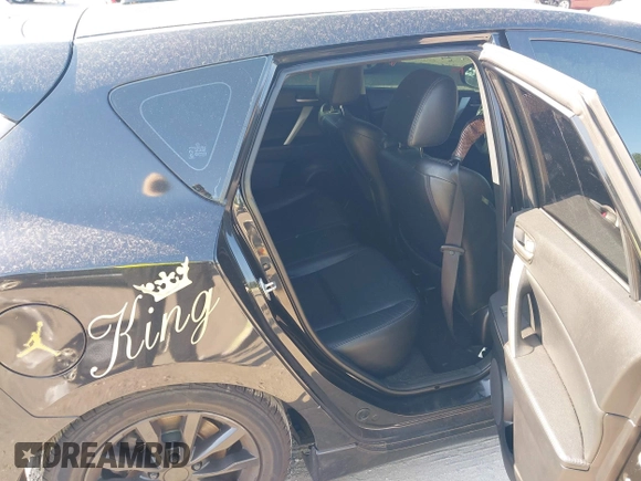 2012 Mazda 3 S Grand Touring z VIN JM1BL1M63C1583005, wystawiony jako IAAI lot #42657793 z przebiegiem 117 212 mil mil oraz . Historia ofert i sprzedaży dostępna na DreamBid. Obrazek 8.