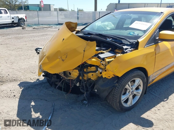 2012 Ford Focus SE with VIN 1FAHP3F25CL474527, listed as a IAAI auction lot 41772846 with 98,880 mi miles. Bid and sale history available at carsss.com. Image 6.