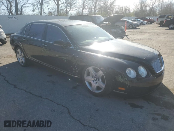 2006 Bentley Flying Spur z VIN SCBBR53W46C039793, wystawiony jako Copart lot #50169415 z przebiegiem 80 415 mil mil oraz Szkody całkowita. Historia ofert i sprzedaży dostępna na DreamBid. Obrazek 4.