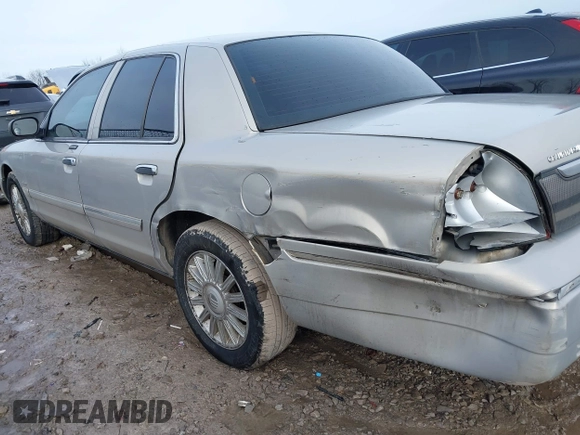 2009 Mercury Grand Marquis LS with VIN 2MEHM75V59X619114, listed as a IAAI auction lot 41685732 with 177,484 mi miles and . Bid and sale history available at DreamBid. Image 14.