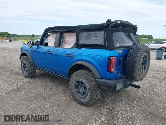 2021 Ford Bronco z VIN 1FMEE5DHXMLA78970, wystawiony jako IAAI lot #42316756 z przebiegiem 35 668 mil mil oraz . Historia ofert i sprzedaży dostępna na DreamBid. Obrazek 3.