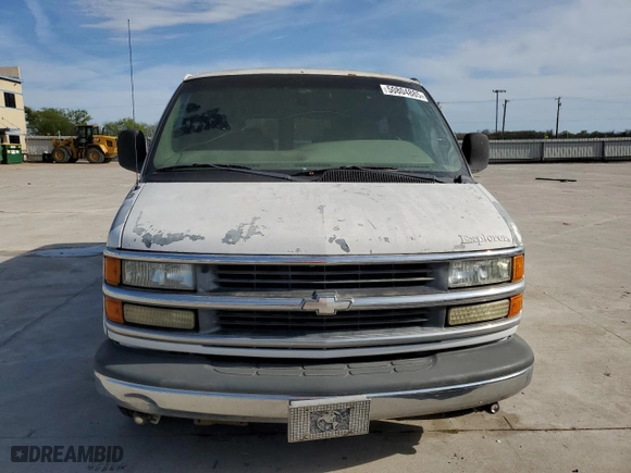 2001 Chevrolet Express Cargo Van YF7 Upfitter with VIN 1GBFG15RX11238330, listed as a Copart auction lot 50804885 with 212,392 mi miles and Clean Title. Bid and sale history available at carsss.com. Image 5.