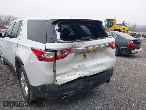 2020 Chevrolet Traverse LS with VIN 1GNEVFKW5LJ182313, listed as a IAAI auction lot 41557541 with 103,225 mi miles. Bid and sale history available at carsss.com. Image 6.