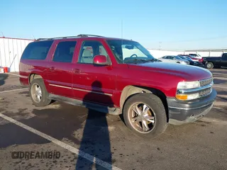 2002 Chevrolet Suburban LT with VIN 1GNFK16T92J186217, listed as a IAAI auction lot 41446083 with 199,849 mi miles. Bid and sale history available at carsss.com. Image 1.