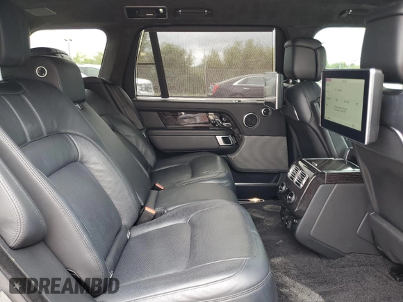 2018 Land Rover Range Rover z VIN SALGV5RE6JA503841, wystawiony jako Copart lot #73152854 z przebiegiem 26 752 mil mil oraz Szkoda całkowita • Salvage title. Historia ofert i sprzedaży dostępna na DreamBid. Obrazek 11.