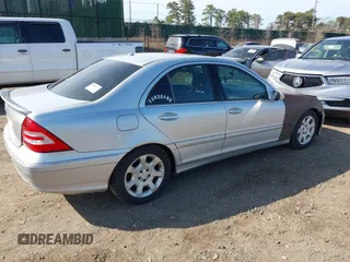 2006 Mercedes-Benz C 280 Luxury with VIN WDBRF92H26F817276, listed as a IAAI auction lot 41948284 with Not Provided miles and . Bid and sale history available at DreamBid. Image 4.