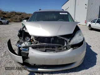 2010 Toyota Sienna XLE z VIN 5TDDK4CC8AS033268, wystawiony jako Copart lot #48503455 z przebiegiem 134 959 mil mil oraz Szkoda całkowita • Salvage title. Historia ofert i sprzedaży dostępna na DreamBid. Obrazek 5.